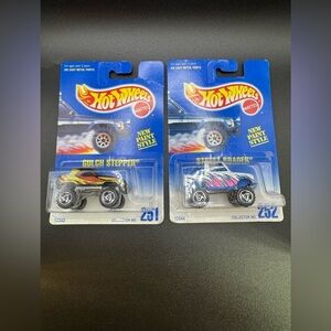 2 NIB Hot Wheels Street Roader #252 And #251 Gulch Stepper HW ‘92 Series